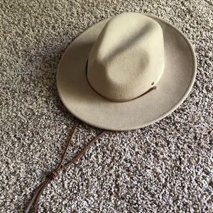 BRIXTON HAT